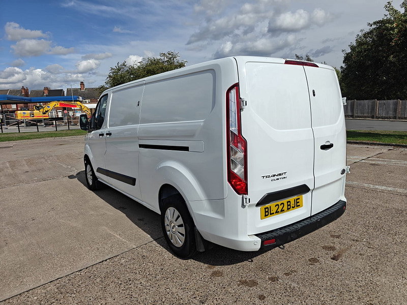 Ford Transit Custom 2.0 300 EcoBlue Trend Panel Van 5dr Diesel Manual L2 H1 Euro 6 (130 ps) 5dr Manual 2026