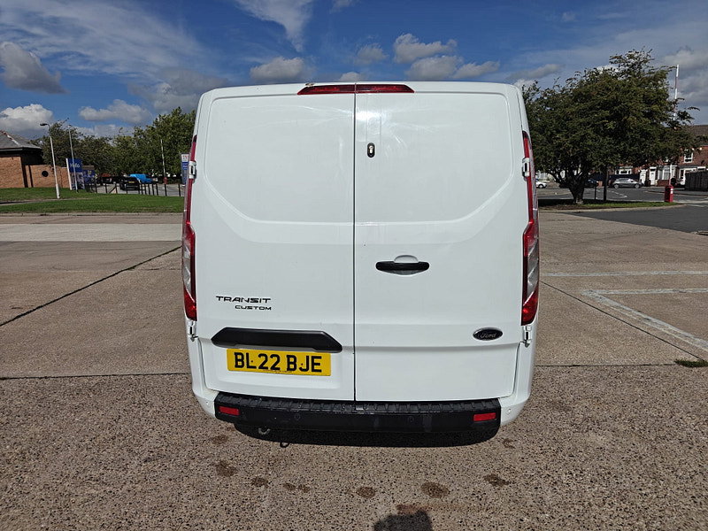 Ford Transit Custom 2.0 300 EcoBlue Trend Panel Van 5dr Diesel Manual L2 H1 Euro 6 (130 ps) 5dr Manual 2026
