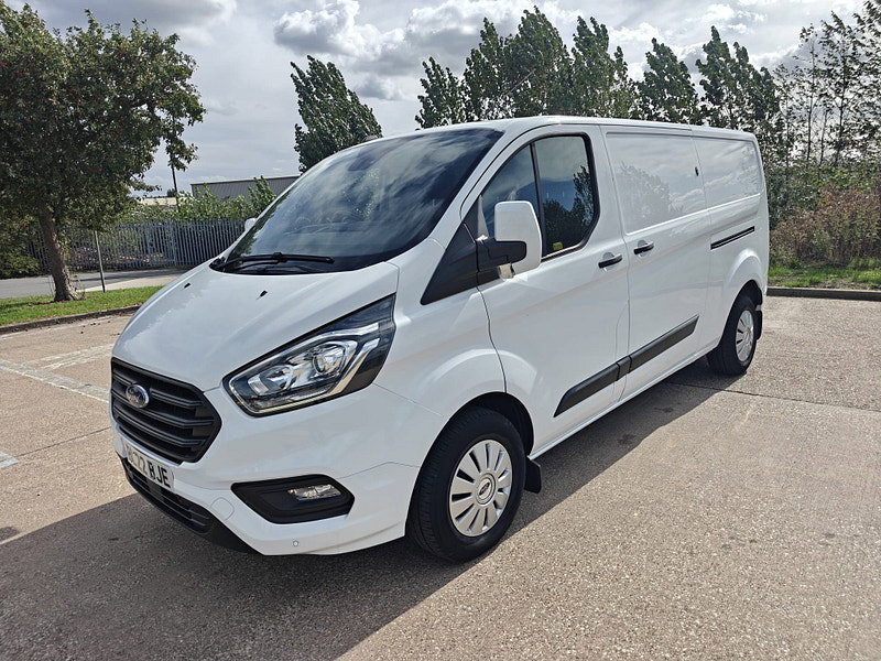 Ford Transit Custom 2.0 300 EcoBlue Trend Panel Van 5dr Diesel Manual L2 H1 Euro 6 (130 ps) 5dr Manual 2026