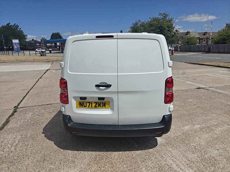 Peugeot Expert 1.5 BlueHDi 1000 Professional Premium Standard Panel Van 6dr Diesel Manual MWB Euro 6 (s/s) (100 bhp) 6dr Manual 2026