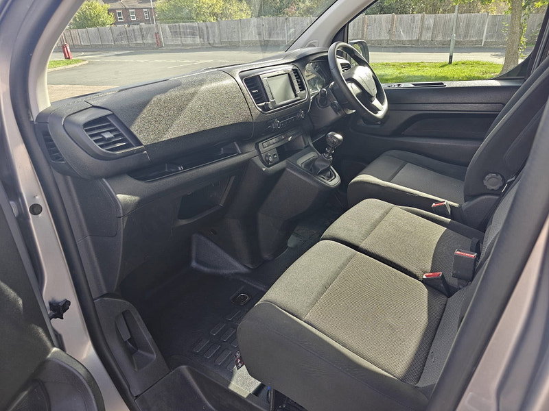 Peugeot Expert 1.5 BlueHDi 1000 Professional Premium + Standard Panel Van 6dr Diesel Manual MWB Euro 6 (s/s) (100 bhp) 6dr Manual 2026