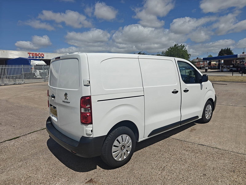 Peugeot Expert 2.0 BlueHDi 1400 Professional Standard Panel Van 6dr Diesel Manual MWB Euro 6 (s/s) (120 ps) 6dr Manual 2026