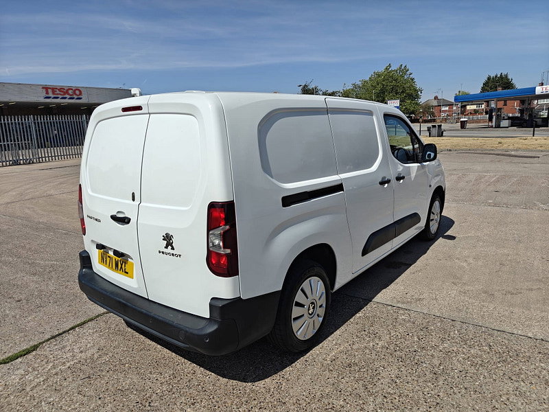 Peugeot Partner CREW CAB PROFESSIONAL 1.5BHDI 100PS LONG 0dr Manual 2026