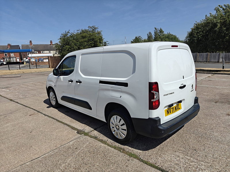 Peugeot Partner CREW CAB PROFESSIONAL 1.5BHDI 100PS LONG 0dr Manual 2026