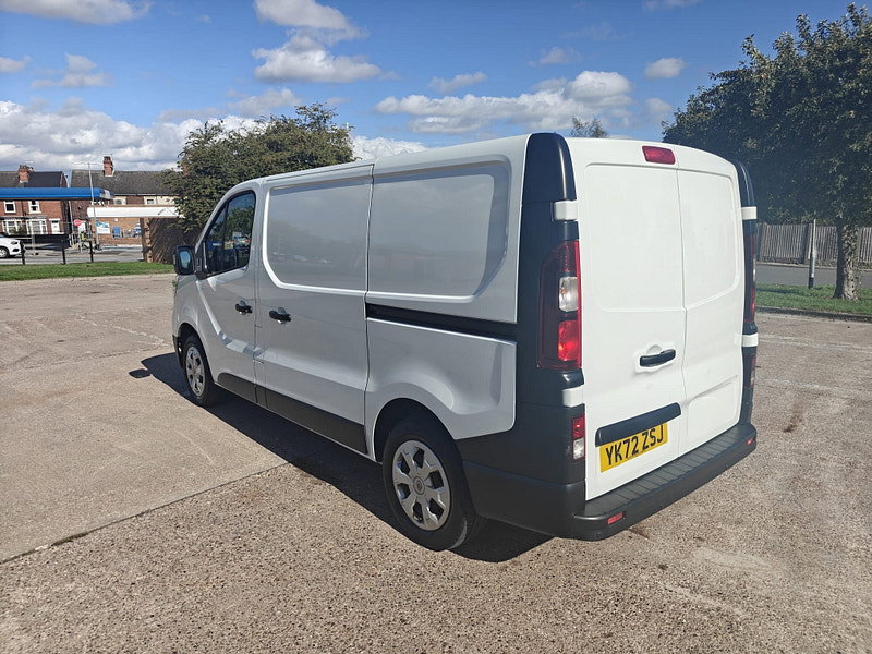 Renault Trafic 2.0 dCi Blue SL30 Business Panel Van 5dr Diesel Manual L1 H1 Euro 6 (s/s) (130 ps) 3dr Manual 2026