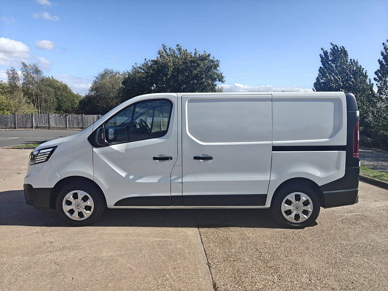 Renault Trafic 2.0 dCi Blue SL30 Business Panel Van 5dr Diesel Manual L1 H1 Euro 6 (s/s) (130 ps) 3dr Manual 2026