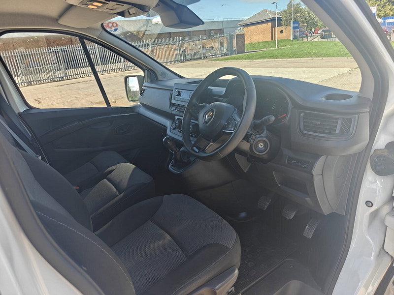Renault Trafic 2.0 dCi Blue SL30 Business Panel Van 5dr Diesel Manual L1 H1 Euro 6 (s/s) (130 ps) 3dr Manual 2026