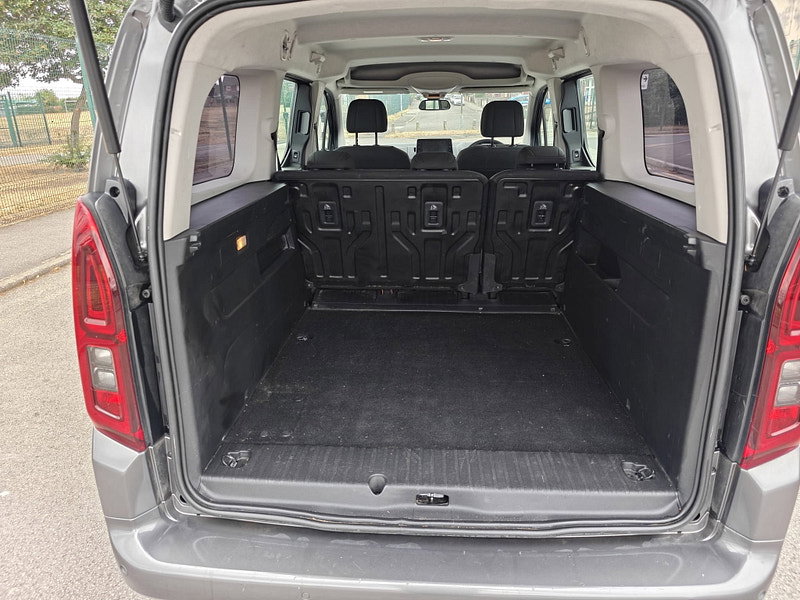 Vauxhall Combo Life 1.2 Turbo GPF Energy XL MPV 5dr Petrol Manual Euro 6 (s/s) (110 ps) 5dr Manual 2026