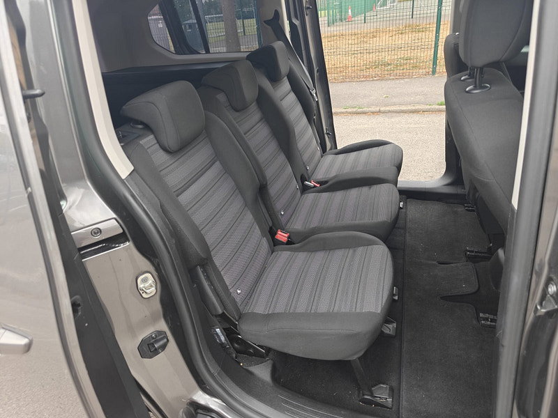 Vauxhall Combo Life 1.2 Turbo GPF Energy XL MPV 5dr Petrol Manual Euro 6 (s/s) (110 ps) 5dr Manual 2026