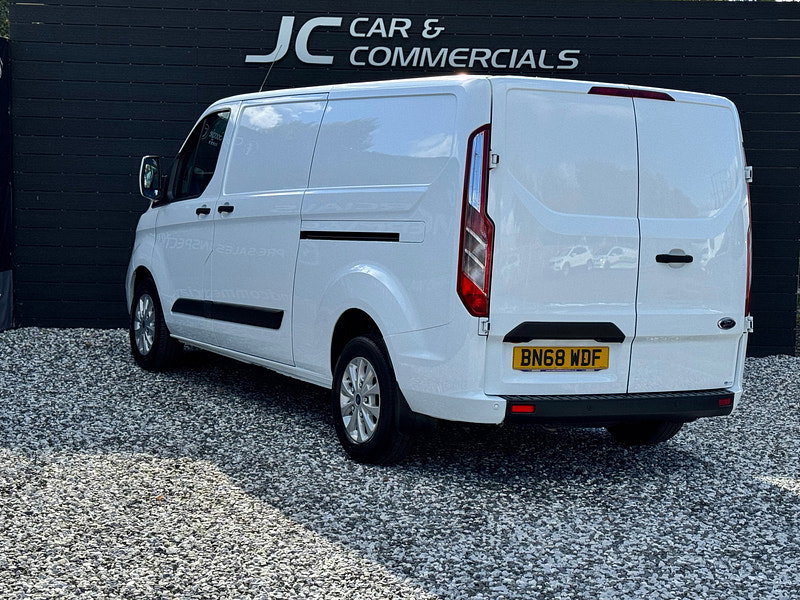 Ford Transit Custom 2.0 300 EcoBlue Trend Panel Van 5dr Diesel Manual L2 H1 Euro 6 (105 ps)