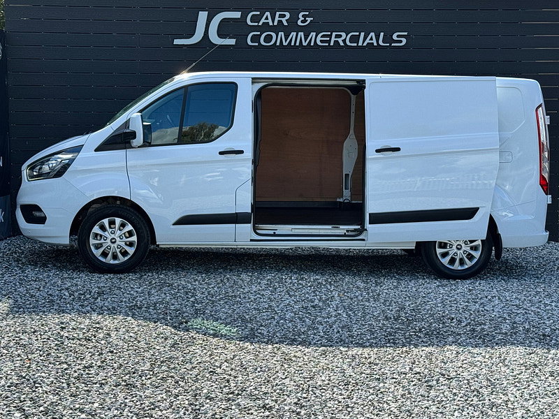 Ford Transit Custom 2.0 300 EcoBlue Trend Panel Van 5dr Diesel Manual L2 H1 Euro 6 (105 ps)