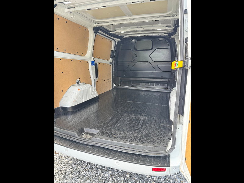 Ford Transit Custom 2.0 300 EcoBlue Limited Panel Van 5dr Diesel Manual L1 H1 Euro 6 (s/s) (130 ps) 5dr Manual 2026