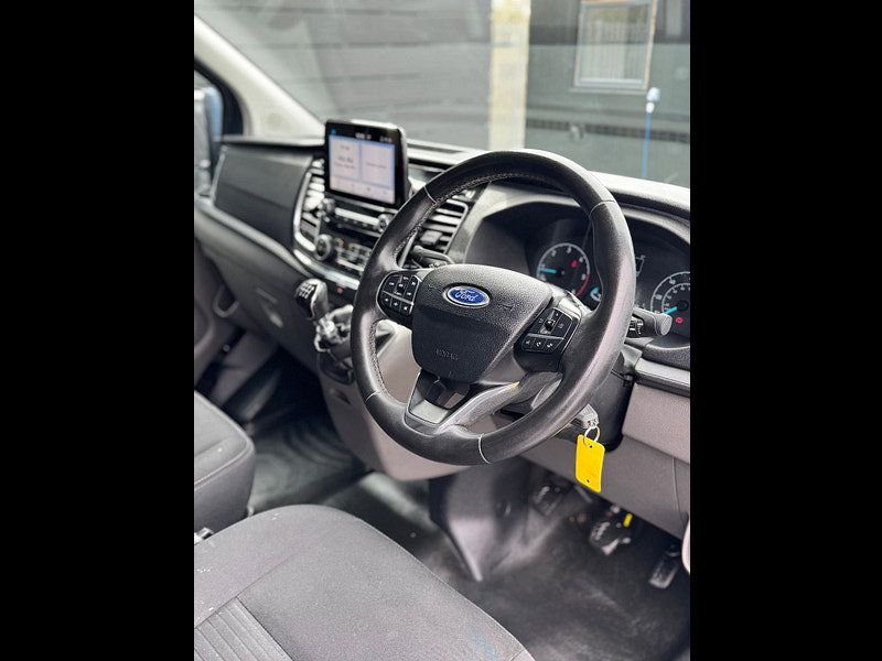Ford Transit Custom 2.0 300 EcoBlue Limited Panel Van 5dr Diesel Manual L2 H2 Euro 6 (s/s) (130 ps) 5dr Manual 2026