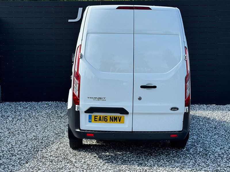 Ford Transit Custom 2.2 TDCi 310 ECOnetic Panel Van 5dr Diesel Manual L2 H1 (166 g/km, 98 bhp)