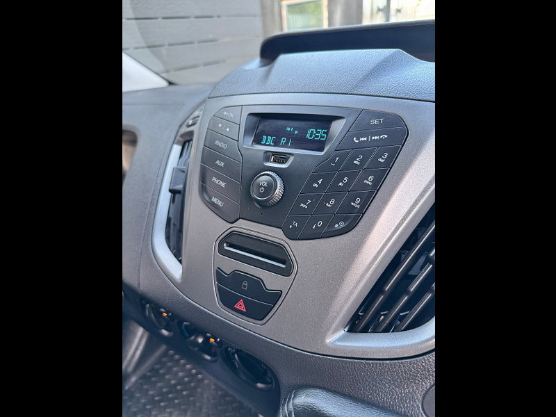 Ford Transit Custom 2.2 TDCi 310 ECOnetic Panel Van 5dr Diesel Manual L2 H1 (166 g/km, 98 bhp)