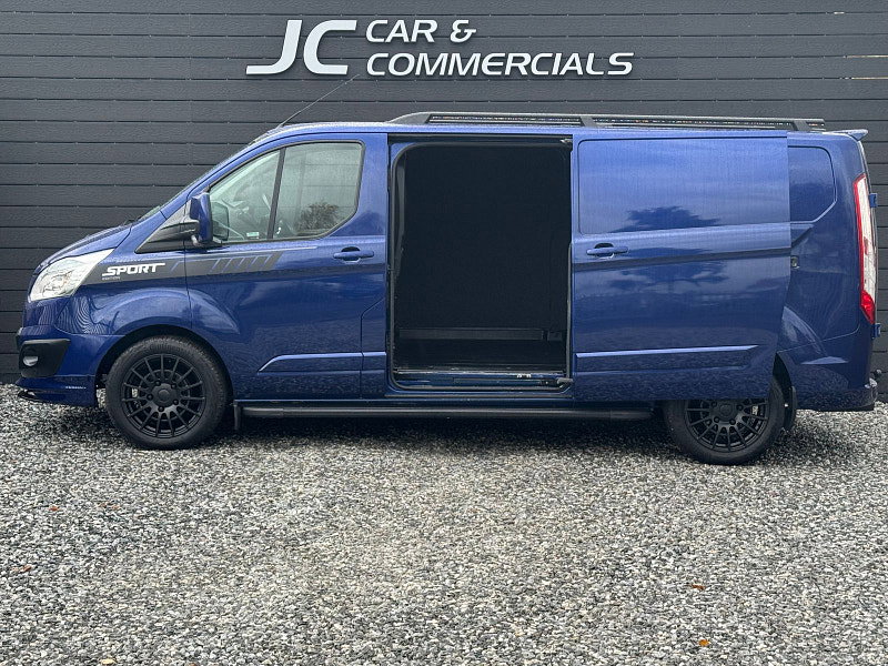 Ford Transit Custom 2.2L 290 Ltd E-Tech Diesel Manual Euro 5 (153 bhp)