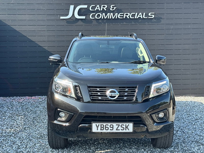 Nissan Navara 2.3 dCi N-Guard Pickup Double Cab 4dr Diesel Auto 4WD Euro 6 (190 ps)