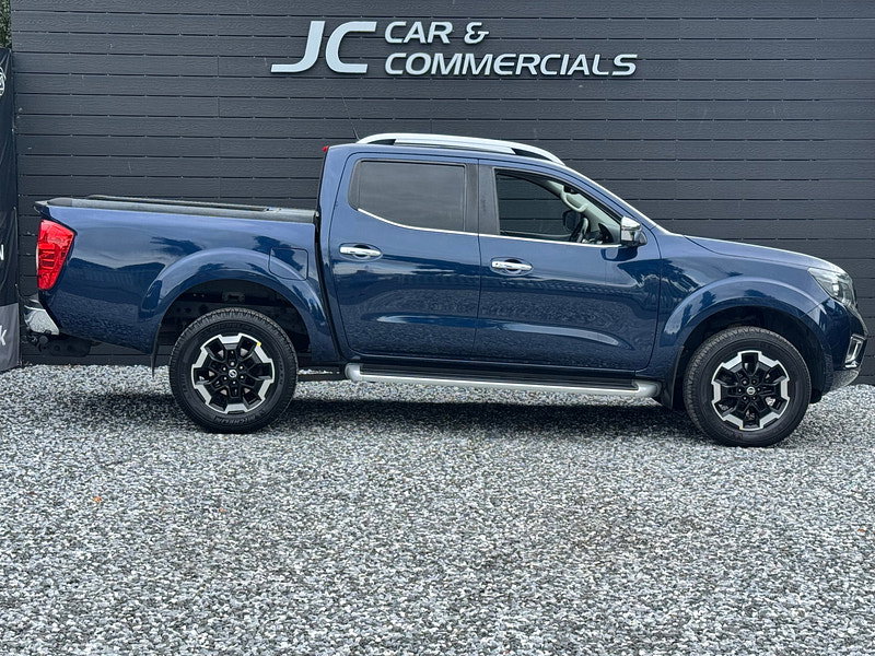 Nissan Navara 2.3 dCi Tekna Pickup Double Cab 4dr Diesel Auto 4WD Euro 6 (190 ps)