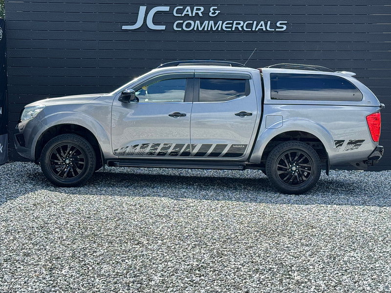 Nissan Navara 2.3 dCi Tekna Pickup Double Cab 4dr Diesel Auto 4WD Euro 6 (190 ps)