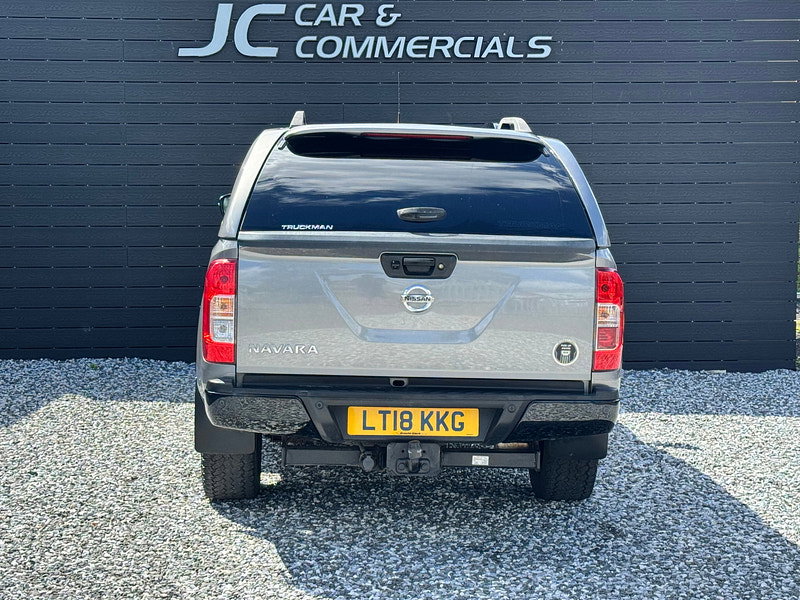 Nissan Navara 2.3 dCi Tekna Pickup Double Cab 4dr Diesel Auto 4WD Euro 6 (190 ps)