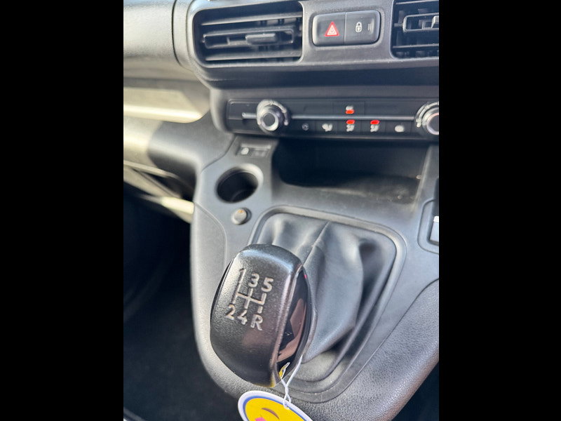 Peugeot Partner 1.6 BlueHDi 1000 Professional Standard Panel Van 5dr Diesel Manual SWB Euro 6 (s/s) (100 bhp) 5dr Manual 2026