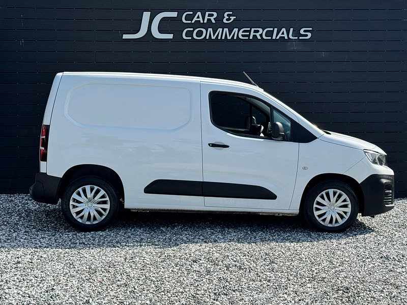 Peugeot Partner 1.6 BlueHDi 1000 Professional Standard Panel Van 5dr Diesel Manual SWB Euro 6 (s/s) (100 bhp) 5dr Manual 2026