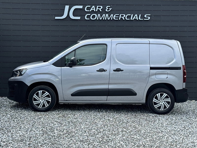 Peugeot Partner 1.6 BlueHDi 650 Professional Standard Panel Van 5dr Diesel Manual SWB Euro 6 (75 bhp)