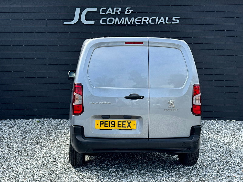 Peugeot Partner 1.6 BlueHDi 650 Professional Standard Panel Van 5dr Diesel Manual SWB Euro 6 (75 bhp)