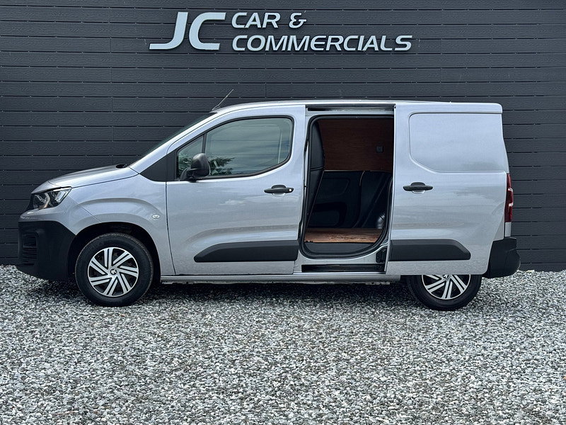 Peugeot Partner 1.6 BlueHDi 650 Professional Standard Panel Van 5dr Diesel Manual SWB Euro 6 (75 bhp)