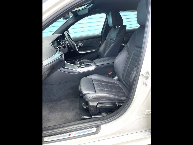 BMW 3 Series 2.0 320i M Sport Saloon 4dr Petrol Auto Euro 6 (s/s) (184 ps) 4dr Automatic 2026