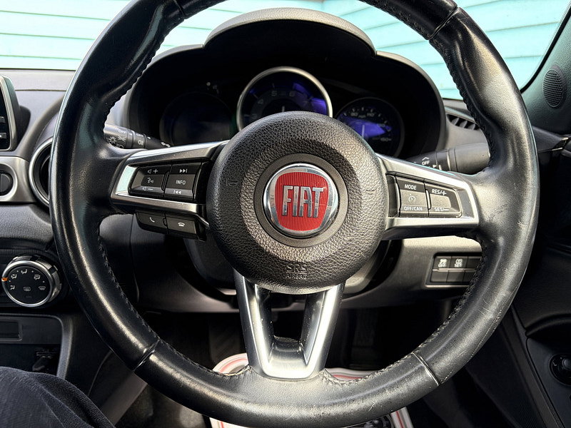 Fiat 124 Spider 1.4 MultiAir Classica Convertible 2dr Petrol Euro 6 (140 ps) 2dr Manual 2026