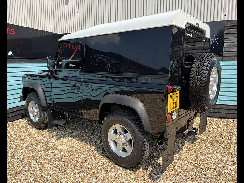 Land Rover Defender 90 2.2 TDCi Hard Top SUV 3dr Diesel Manual 4WD SWB Euro 5 (122 ps) 3dr Manual 2026