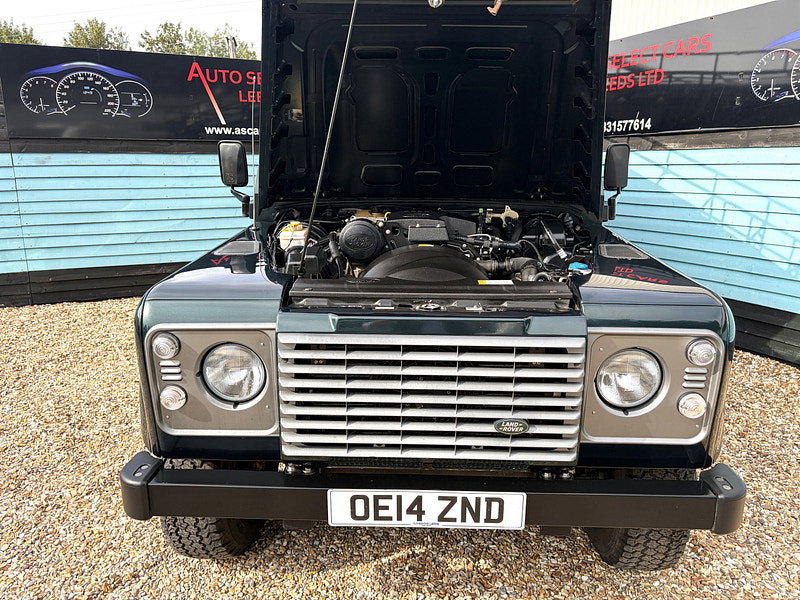 Land Rover DEFENDER 110 2.2 TDCi XS Utility Wagon Double Cab 5dr Diesel Manual 4WD MWB Euro 5 (122 ps) 5dr Manual 2026