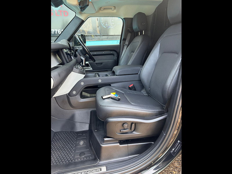 Land Rover DEFENDER 110 3.0 D250 MHEV SE Hard Top SUV 5dr Diesel Auto 4WD MWB Euro 6 (s/s) (250 ps) 5dr Automatic 2026