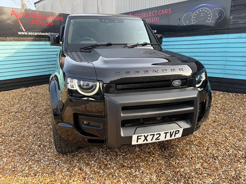 Land Rover DEFENDER 110 3.0 D250 MHEV SE Hard Top SUV 5dr Diesel Auto 4WD MWB Euro 6 (s/s) (250 ps) 5dr Automatic 2026