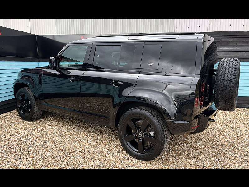 Land Rover DEFENDER 110 3.0 D300 MHEV X-Dynamic SE SUV 5dr Diesel Auto 4WD Euro 6 (s/s) (300 ps) 5dr Automatic 2026