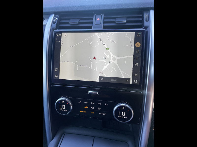 Land Rover DISCOVERY 3.0 D300 MHEV R-Dynamic SE SUV 5dr Diesel Auto 4WD Euro 6 (s/s) (300 ps) 5dr Automatic 2026