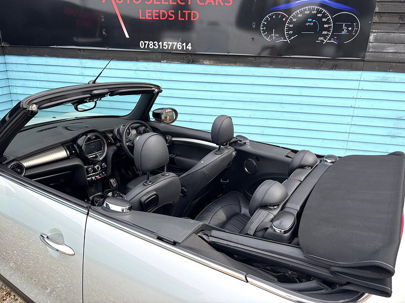 MINI Convertible 2.0 Cooper S Exclusive Convertible 2dr Petrol Steptronic Euro 6 (s/s) (192 ps) 2dr Automatic 2026