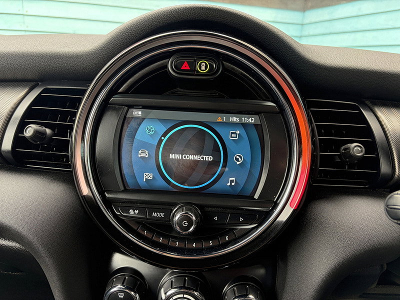 MINI Convertible 2.0 Cooper S Exclusive Convertible 2dr Petrol Steptronic Euro 6 (s/s) (192 ps) 2dr Automatic 2026