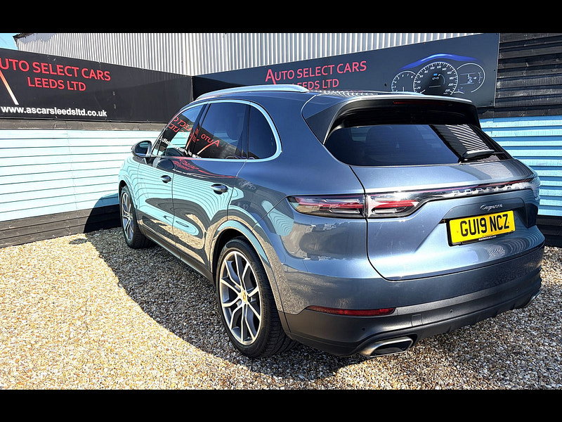Porsche Cayenne 3.0T V6 SUV 5dr Petrol TiptronicS 4WD Euro 6 (s/s) (340 ps) 5dr Automatic 2026