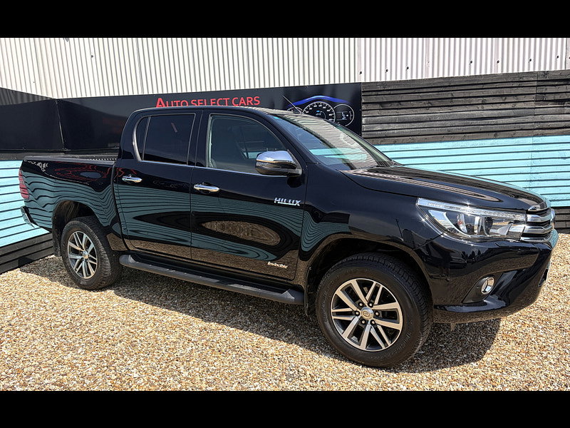 Toyota Hilux 2.4 D-4D Invincible Pickup Double Cab 4dr Diesel Manual 4WD Euro 6 (s/s) (TSS) (150 ps) 4dr Manual 2026