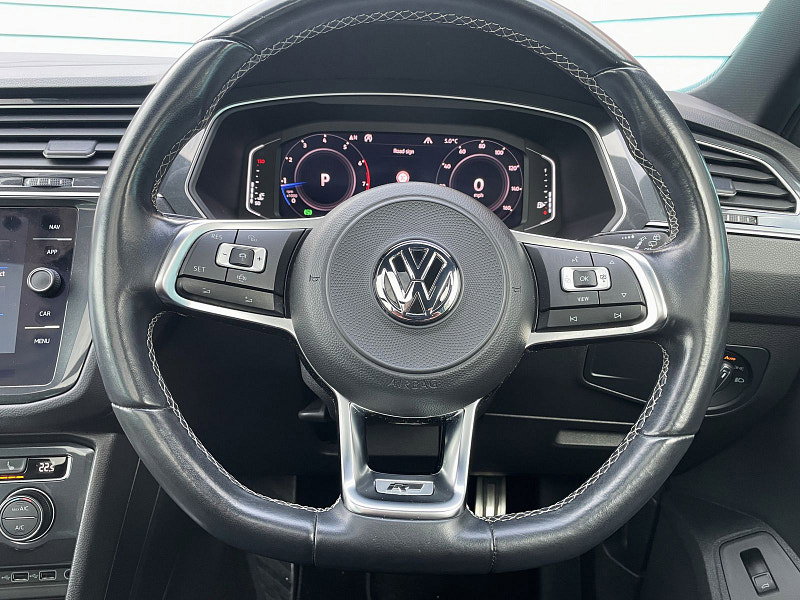 Volkswagen Tiguan 2.0 TSI R-Line Tech SUV 5dr Petrol DSG 4Motion Euro 6 (s/s) (190 ps) 5dr Automatic 2026