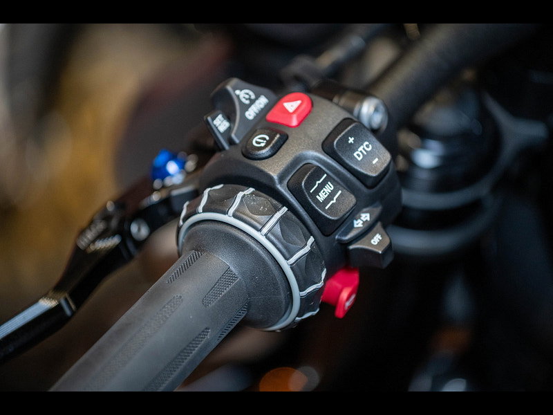 BMW M 1000 r *Full Arrow Exhaust System* 0dr Manual 2026