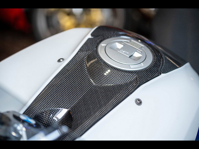 BMW Hp2 sport *Full Akrapovic Exhaust System - BST Carbon Wheels* 0dr Manual 2026