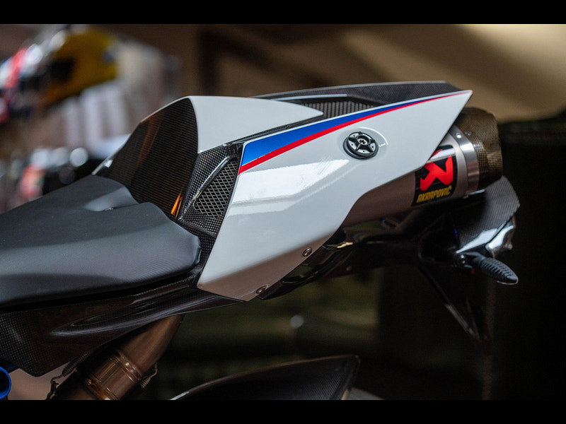 BMW Hp2 sport *Full Akrapovic Exhaust System - BST Carbon Wheels* 0dr Manual 2026
