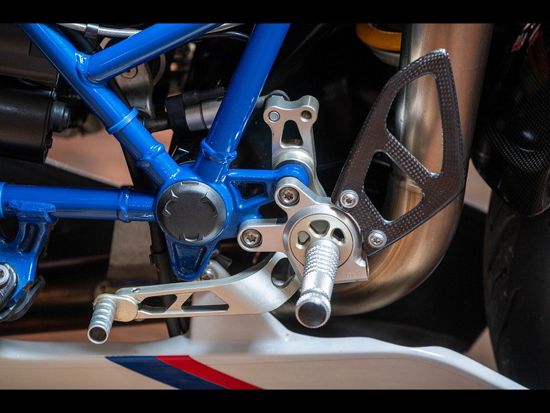 BMW Hp2 sport *Full Akrapovic Exhaust System - BST Carbon Wheels* 0dr Manual 2026