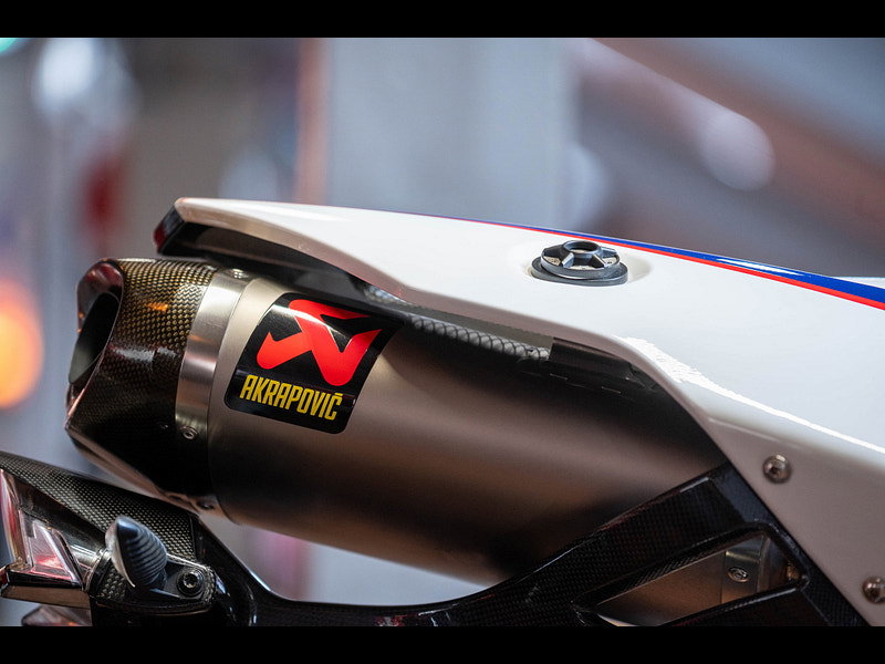 BMW Hp2 sport *Full Akrapovic Exhaust System - BST Carbon Wheels* 0dr Manual 2026