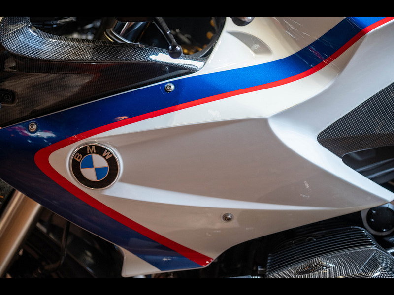 BMW Hp2 sport *Full Akrapovic Exhaust System - BST Carbon Wheels* 0dr Manual 2026