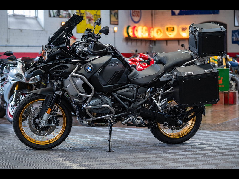 BMW R 1250 gs adventure *Triple Black - Amazing Specification* 0dr Manual 2026