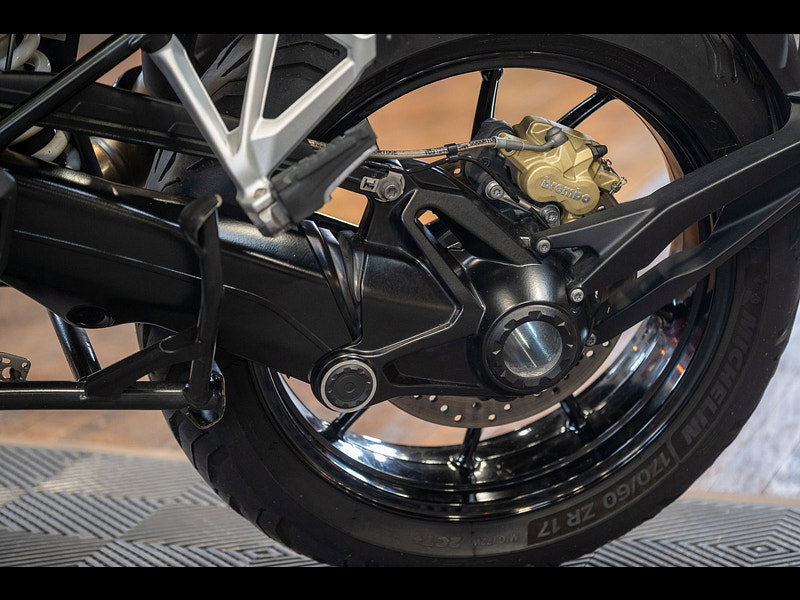 BMW R 1250 gs *Akrapovic - Comfort Seats* 0dr Manual 2026